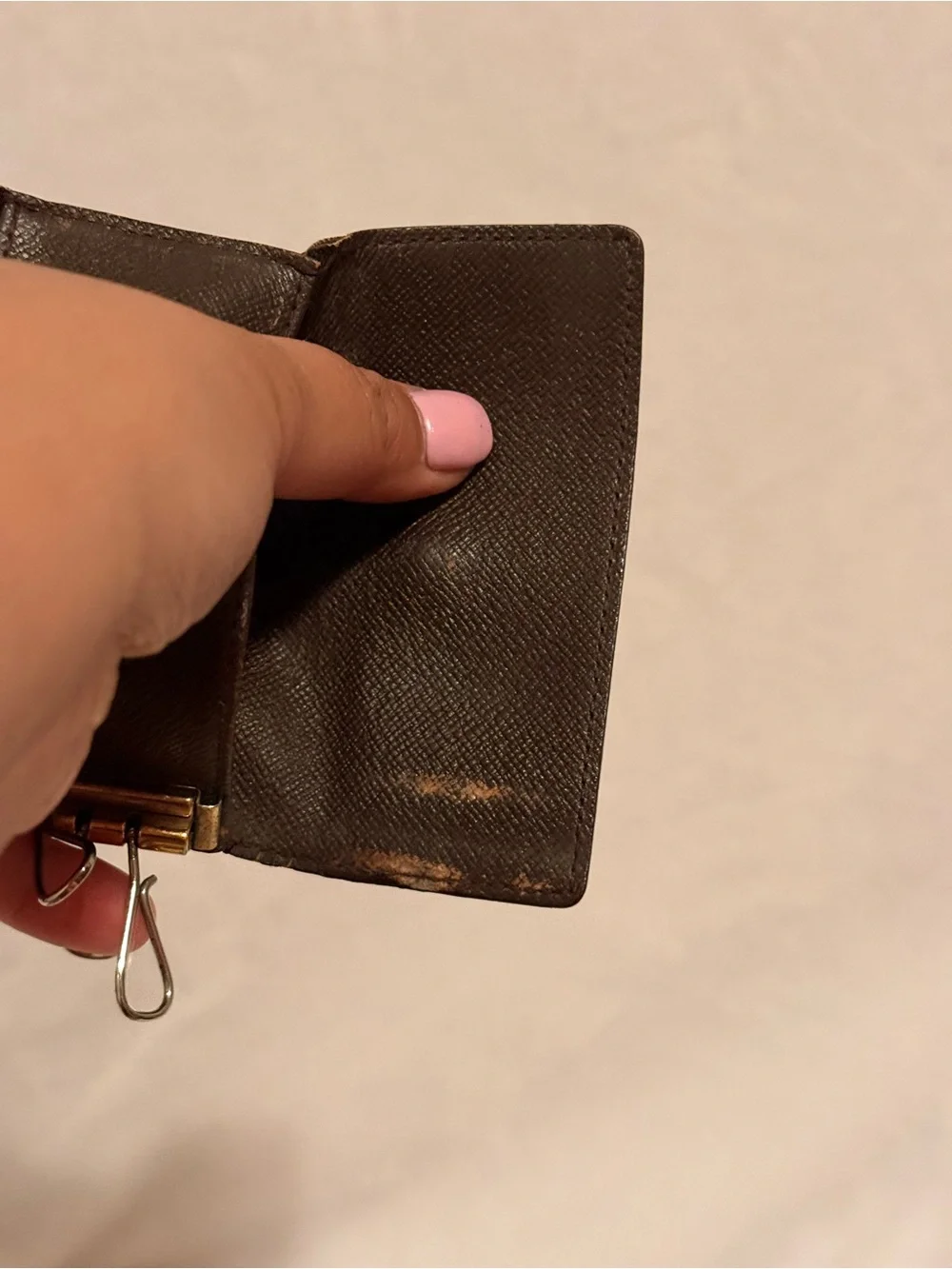 Louis Vuitton Damier Ebene Key Holder TH1309